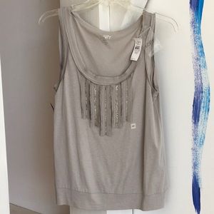 New with tags pretty sleeveless top